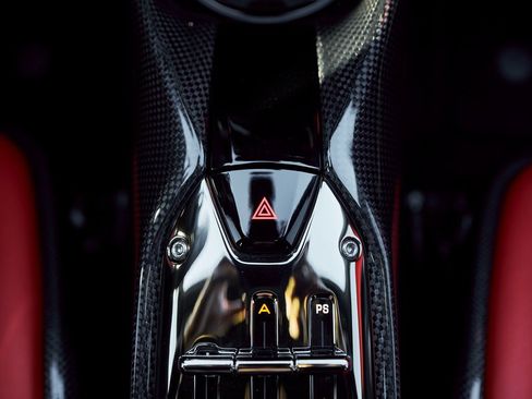 Used 2022 Ferrari SF90 Stradale image 69