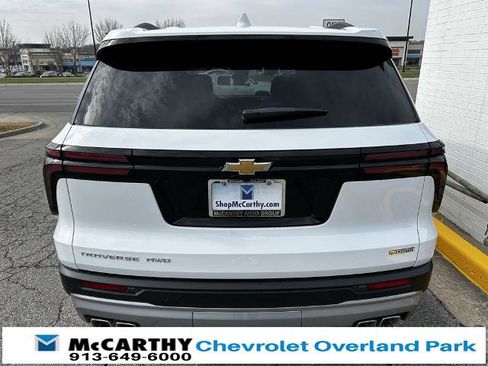 New 2026 Chevrolet Traverse LT image 5