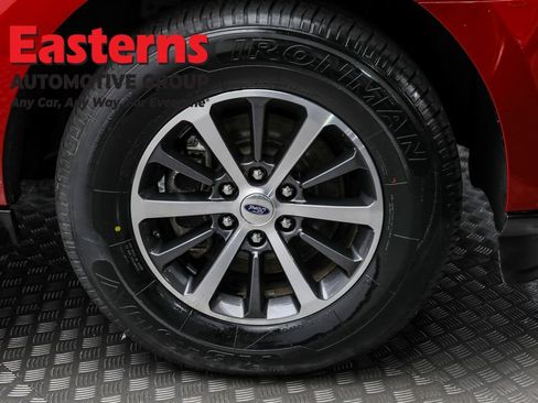 Used 2021 Ford Expedition Max XLT image 32