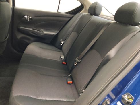 Used 2019 Nissan Versa SV FWD image 18