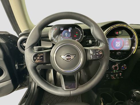 Used 2024 MINI Cooper S image 14