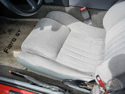 Used 1988 Pontiac Fiero GT RWD image 24