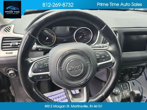 Used 2020 Jeep Compass Latitude w/ Popular Equipment Group AWD/4WD image 9