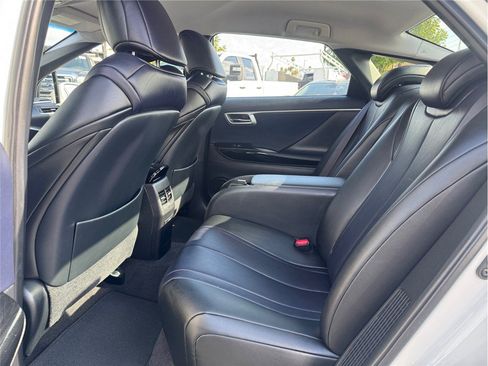 Used 2017 Toyota Mirai image 19