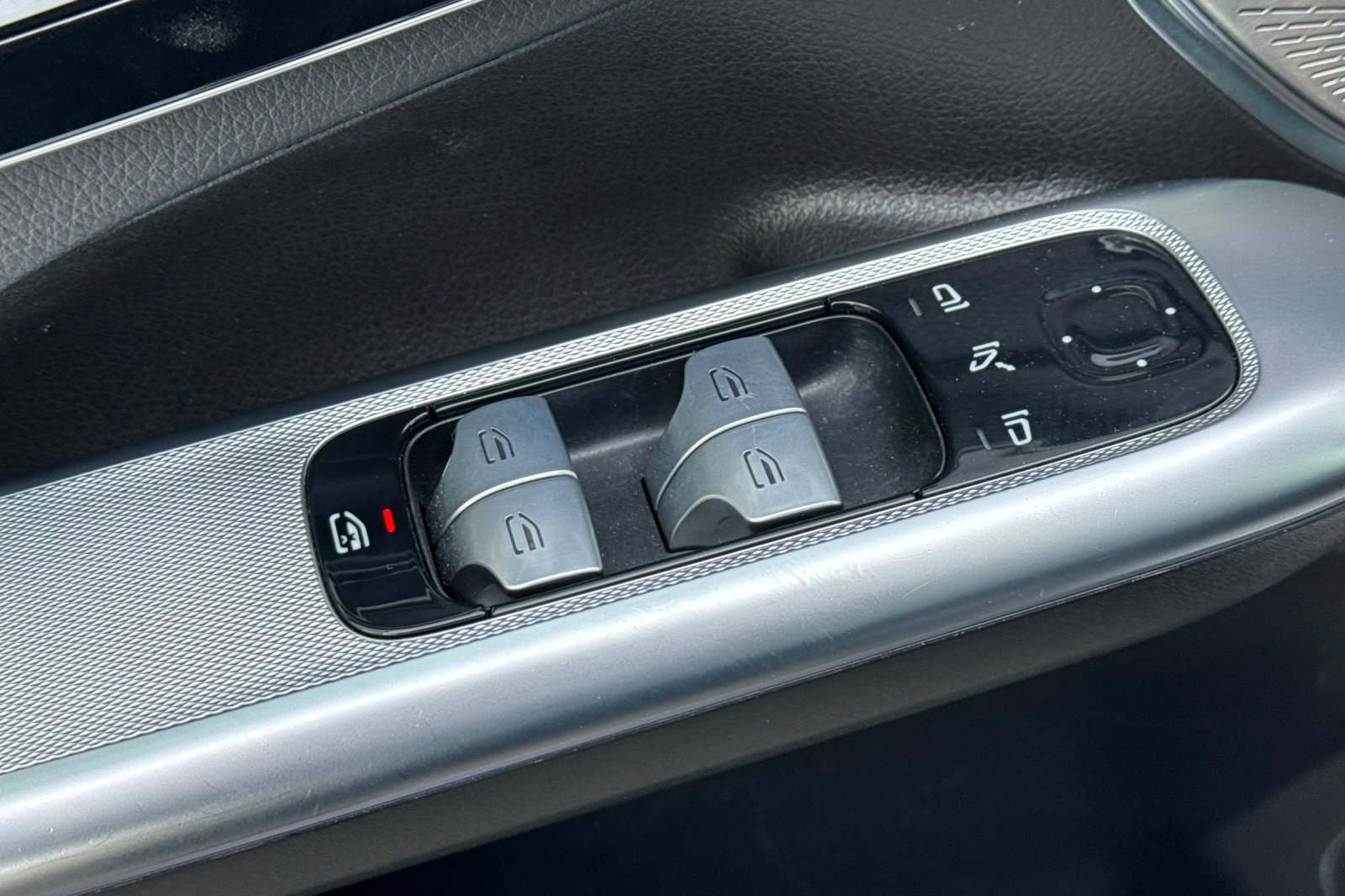 Certified 2023 Mercedes-Benz EQE 350+ 4MATIC SUV image 14