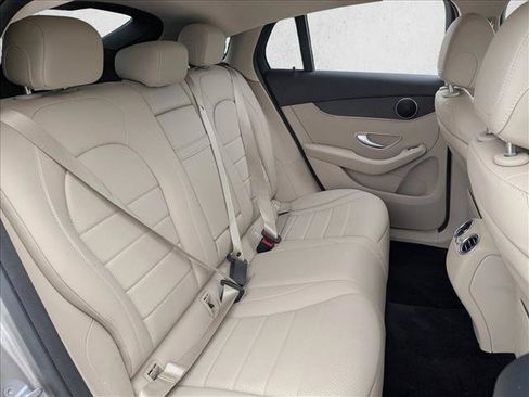 Used 2020 Mercedes-Benz GLC 300 4MATIC Coupe image 21