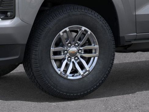 New 2026 Chevrolet Colorado LT w/ LT Convenience Package AWD/4WD image 9