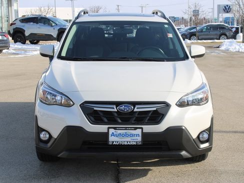 Used 2023 Subaru Crosstrek 2.0i Premium image 2