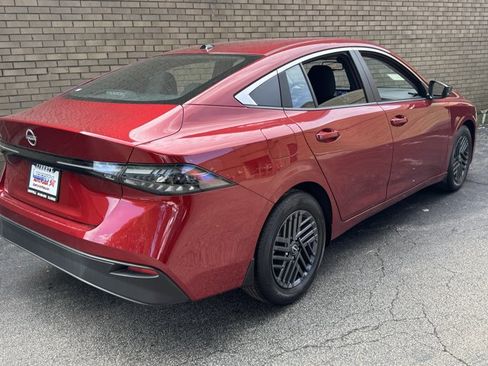 New 2026 Nissan Sentra SV w/ SV Convenience Package FWD image 10