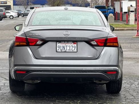 Used 2025 Nissan Altima 2.5 S image 5