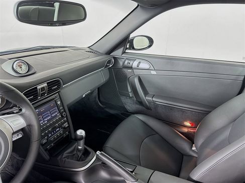 Used 2009 Porsche 911 Turbo image 23