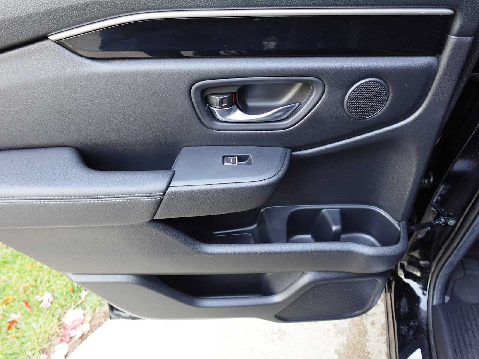 Certified 2024 Honda Pilot Touring image 25