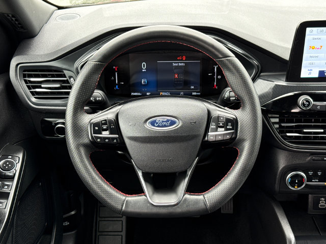 Used 2025 Ford Escape ST-Line FWD image 23