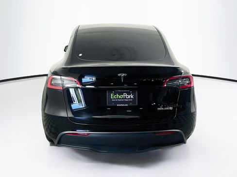 Used 2023 Tesla Model Y Performance AWD/4WD image 7