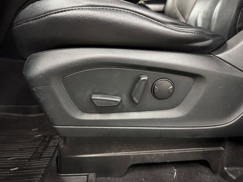 Used 2021 Ford Explorer Limited w/ Equipment Group 301A image 24