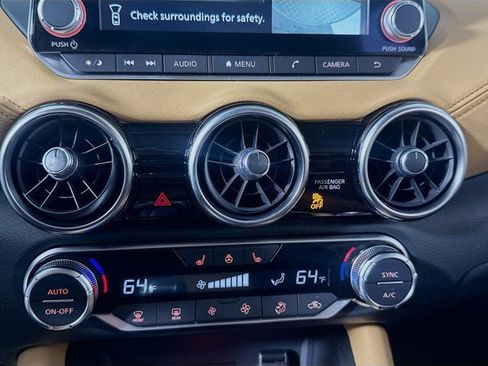 New 2025 Nissan Sentra SV w/ SV Premium Package image 15