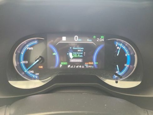 Used 2024 Toyota RAV4 XSE AWD/4WD image 28