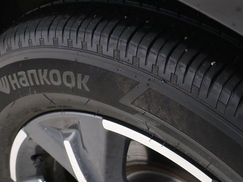 Used 2024 Honda HR-V EX-L image 20