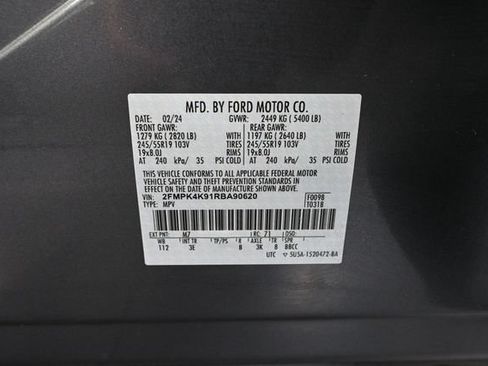 Used 2024 Ford Edge Titanium AWD/4WD image 48