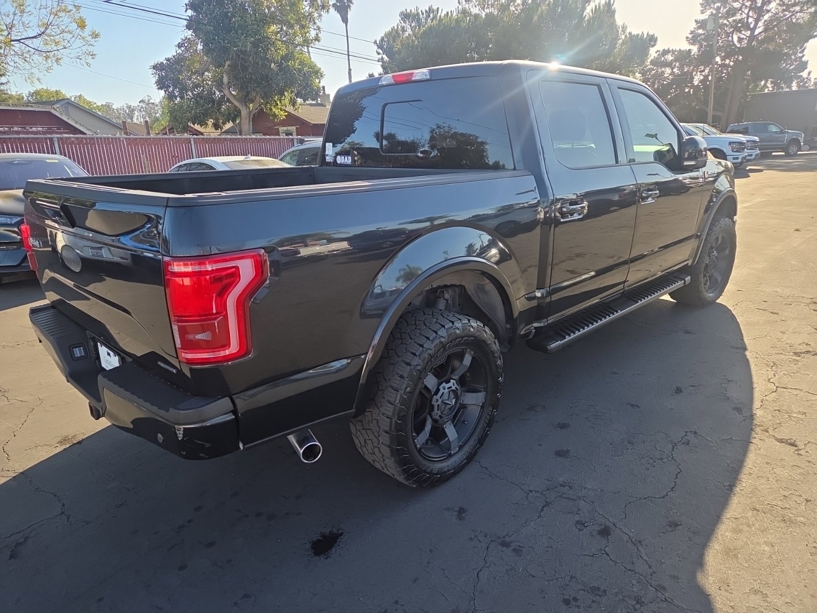 Used 2015 Ford F150 Lariat AWD/4WD image 5