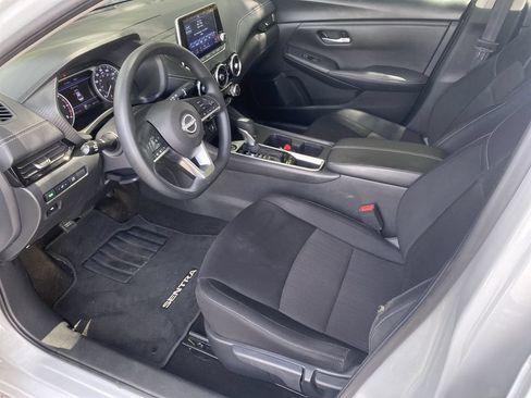 Used 2024 Nissan Sentra SV FWD image 10