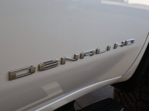 Used 2022 GMC Sierra 2500 Denali image 62