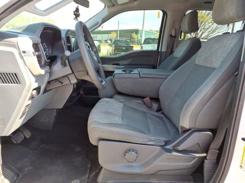 Used 2022 Ford F150 XLT w/ Trailer Tow Package image 3