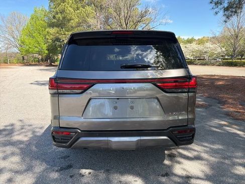 Used 2023 Lexus LX 600 4WD w/ Appearance Package image 4