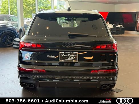 New 2026 Audi SQ7 Prestige AWD/4WD image 12