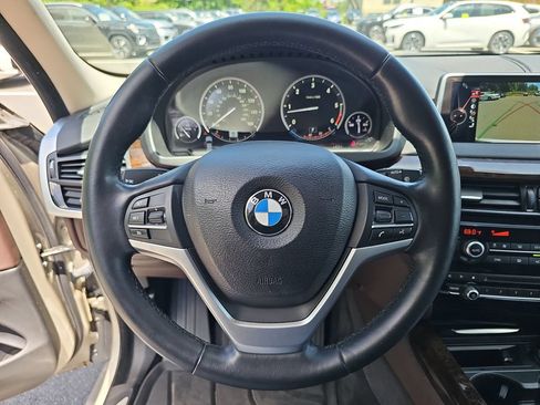 Used 2015 BMW X5 xDrive35d AWD/4WD image 16