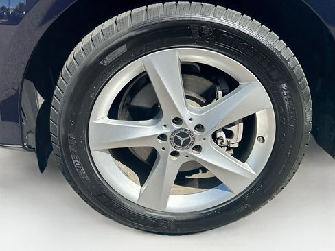 Used 2018 Mercedes-Benz GLE 350 4MATIC image 11