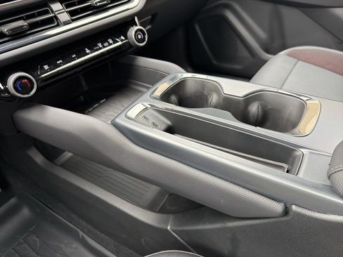 New 2026 Chevrolet Equinox EV RS image 17