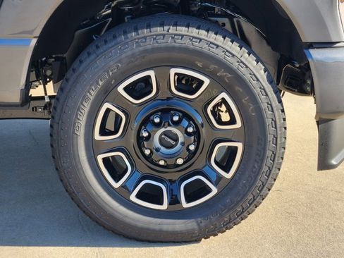 New 2026 Ford F250 Platinum image 7