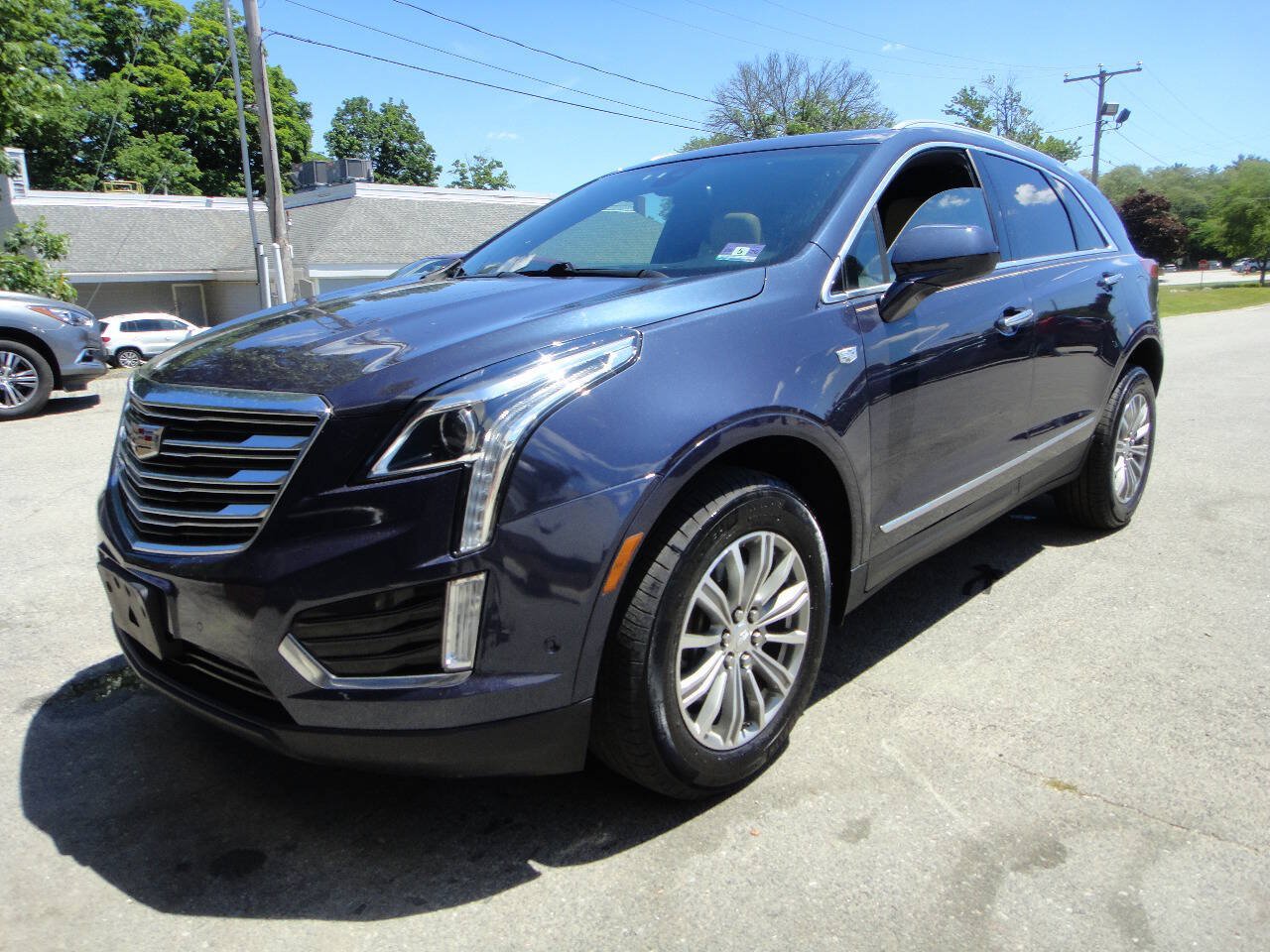 Used 2019 Cadillac XT5 Luxury AWD/4WD image 1