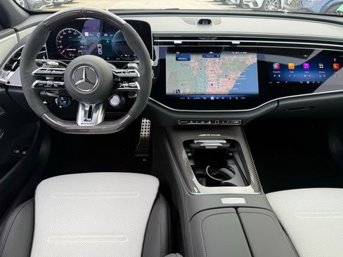 New 2026 Mercedes-Benz E 53 AMG e 4MATIC Sedan image 27