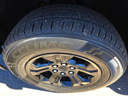 Used 2016 GMC Sierra 1500 SLT w/ All Terrain X Package image 40