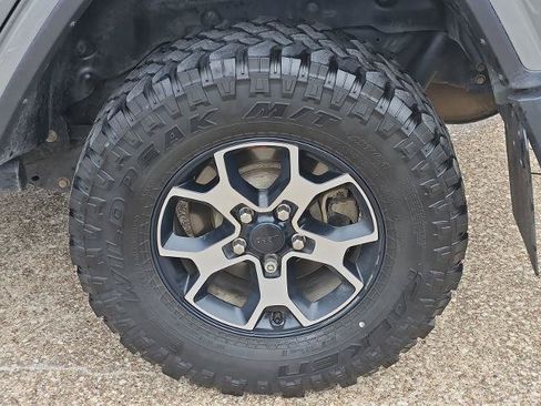 Used 2019 Jeep Wrangler Unlimited Rubicon AWD/4WD image 30