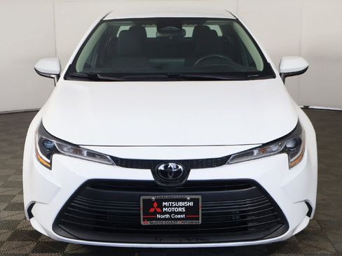 Used 2024 Toyota Corolla LE FWD image 8