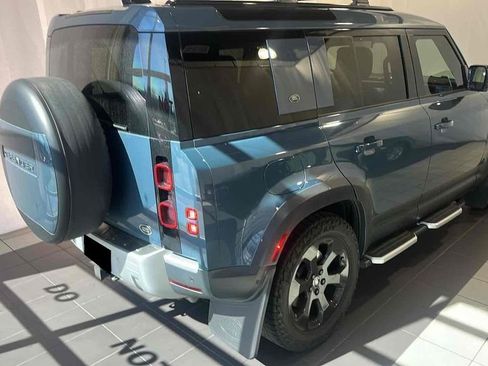 Used 2020 Land Rover Defender 110 HSE image 5