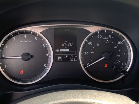 Used 2025 Nissan Kicks Play S FWD image 20