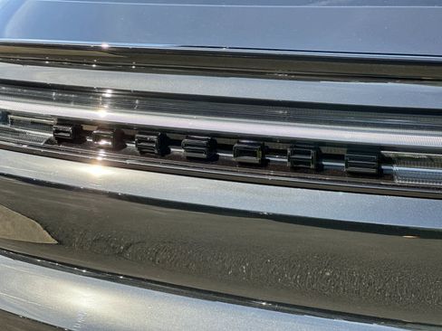 New 2026 Porsche Cayenne Coupe image 33