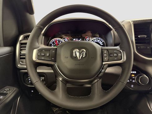New 2026 RAM 1500 Big Horn AWD/4WD image 12