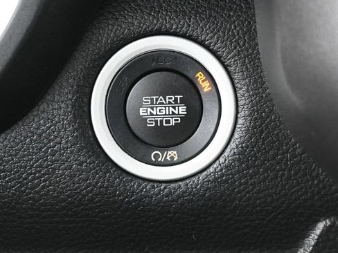Used 2021 RAM 1500 Big Horn RWD image 27
