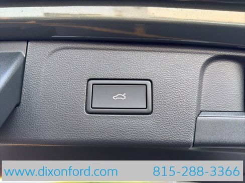 New 2026 Volkswagen Atlas SE image 27