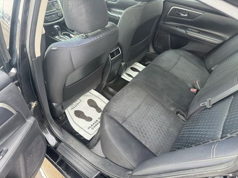 Used 2018 Nissan Altima 2.5 SV image 9