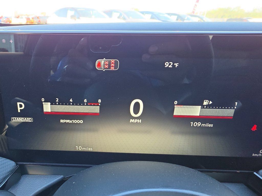 New 2027 Nissan Kicks SR AWD/4WD image 13