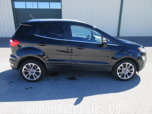 Used 2019 Ford EcoSport Titanium image 6