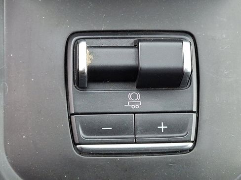 Certified 2022 GMC Sierra 1500 Denali image 23