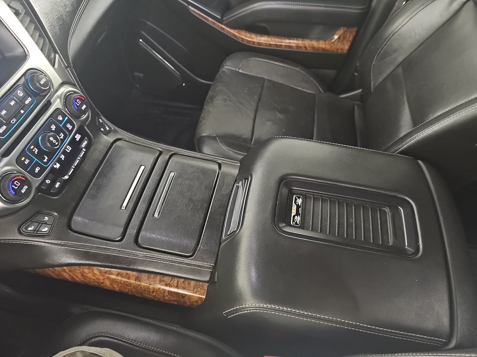 Used 2017 Chevrolet Tahoe Premier w/ Max Trailering Package AWD/4WD image 24