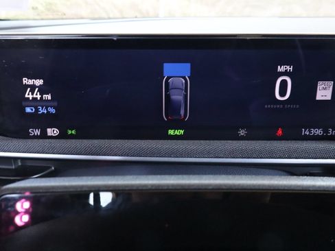 Used 2024 Ford Mustang Mach-E Select RWD image 23